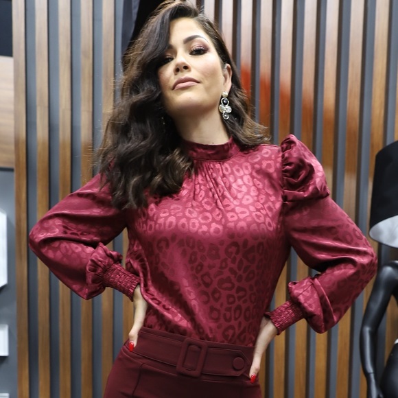 Tops - Cheetah high neck top.